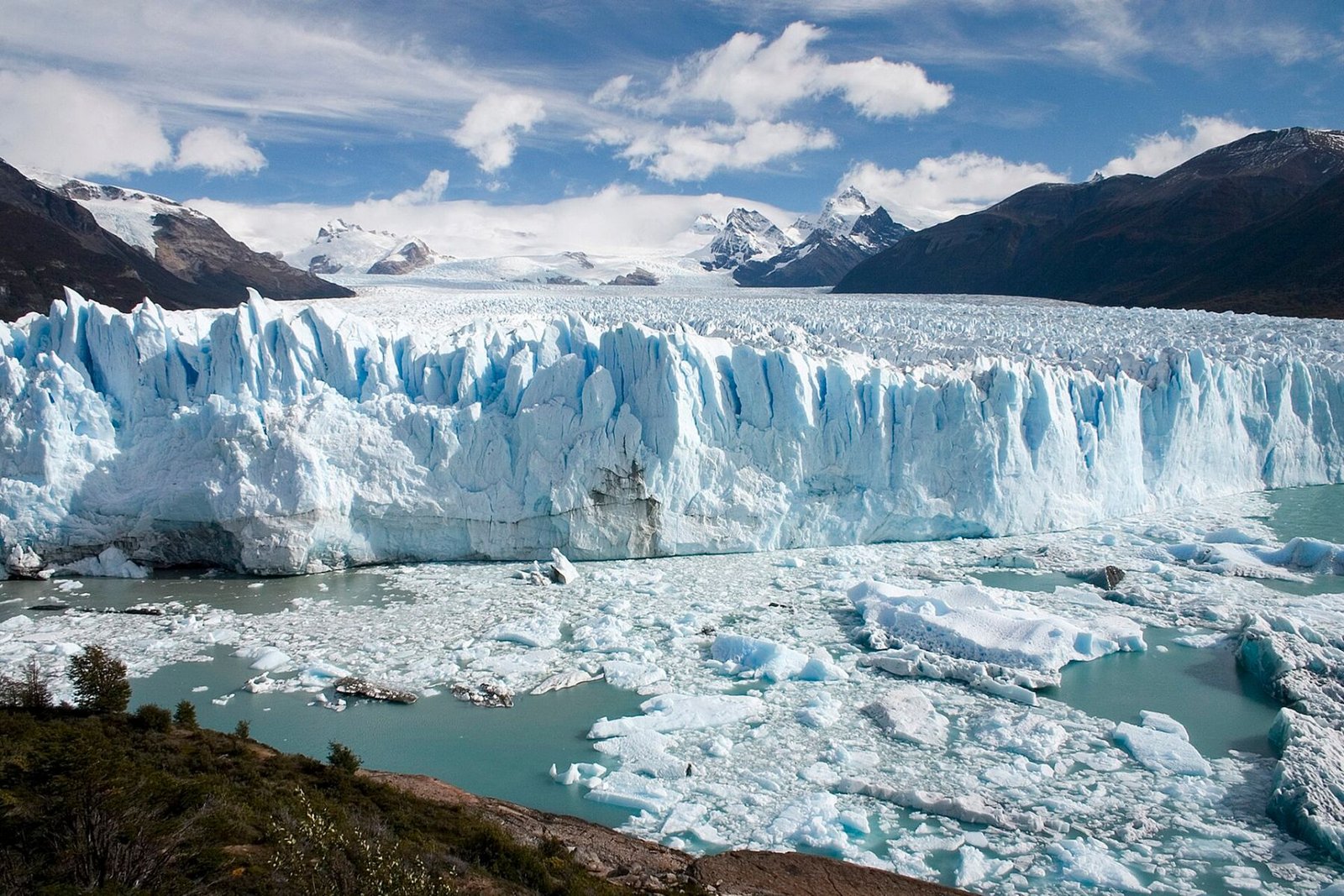 Glaciar Perito Moreno, sobre o Lago Argentino